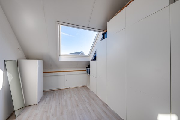 86_FUNDA_MARGA KLOMPELAAN 71_RIJEN.jpg